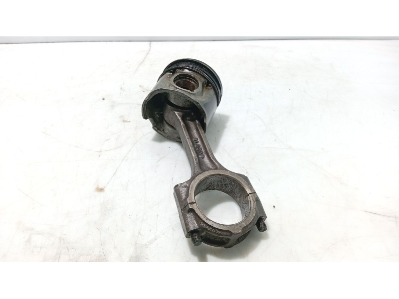 Recambio de piston para kia sorento i (jc) 2.5 crdi referencia OEM IAM   