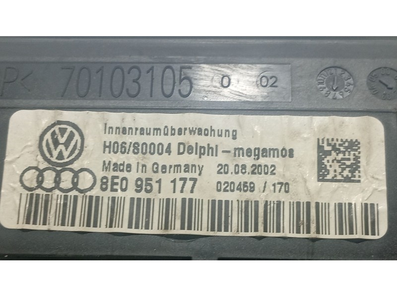 Recambio de luz interior para audi a4 b6 (8e2) 2.0 referencia OEM IAM 8E0951177  