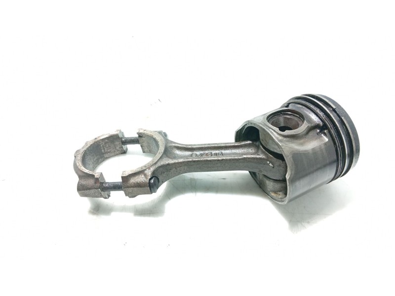 Recambio de piston para kia sorento i (jc) 2.5 crdi referencia OEM IAM   