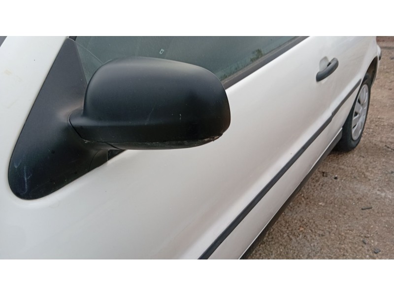 volkswagen polo (6n2) del año 2000