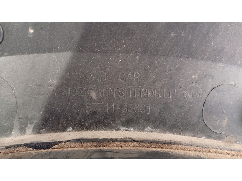 Recambio de moldura para kia sorento i (jc) 2.5 crdi referencia OEM IAM   