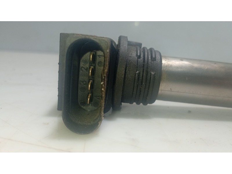 Recambio de bobina encendido para audi a4 b6 (8e2) 2.0 referencia OEM IAM 0986221047  