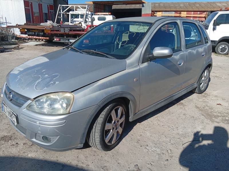 opel corsa c (x01) del año 2006