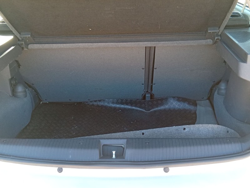 opel corsa c (x01) del año 2006