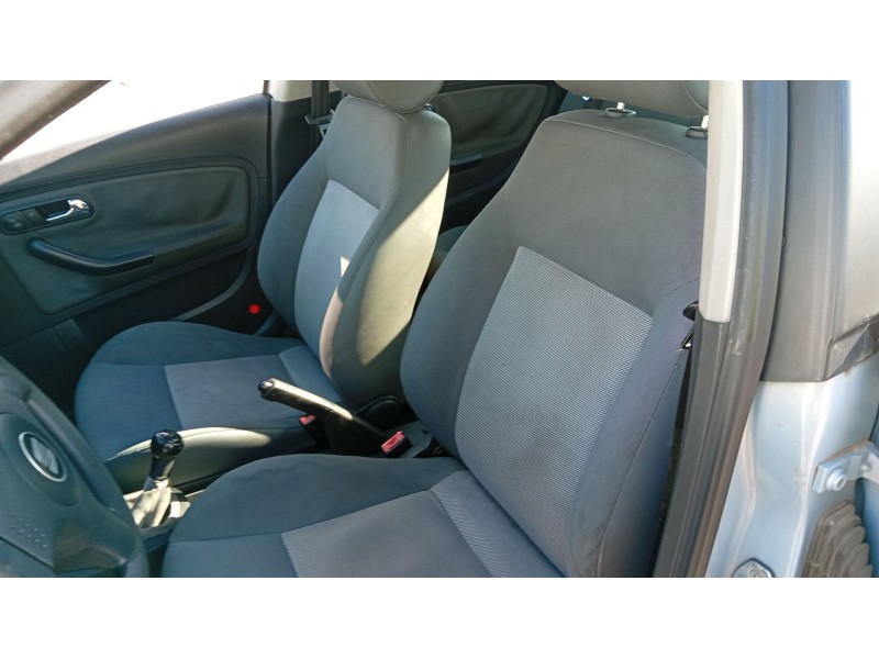 seat cordoba (6l2) del año 2004