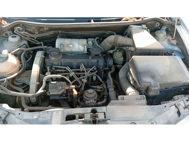 seat cordoba (6l2) del año 2004