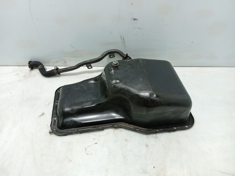 Recambio de carter para kia sorento i (jc) 2.5 crdi referencia OEM IAM 215104A100  