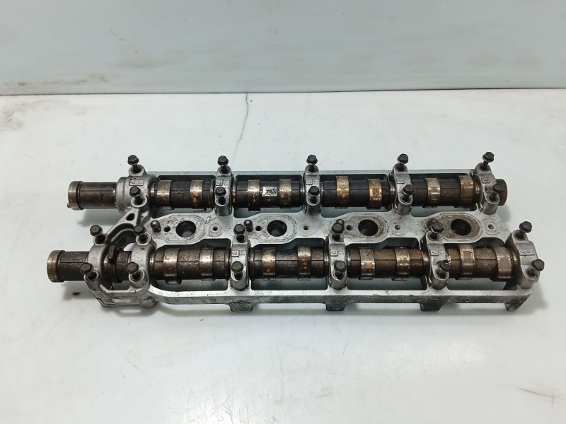 Recambio de arbol de levas para kia sorento i (jc) 2.5 crdi referencia OEM IAM   