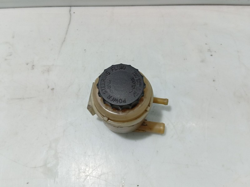 Recambio de deposito liquido direccion para kia sorento i (jc) 2.5 crdi referencia OEM IAM   