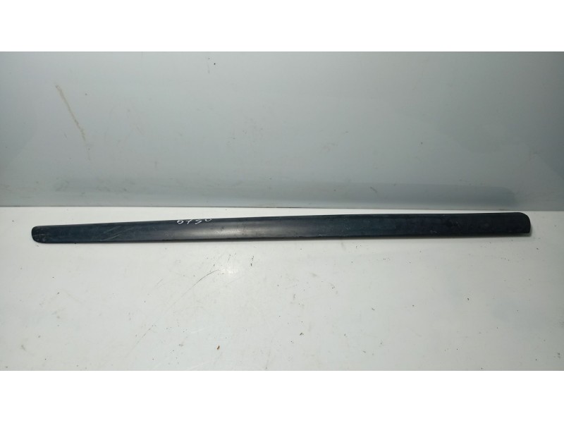 Recambio de moldura para peugeot 207/207+ (wa_, wc_) 1.4 16v referencia OEM IAM 9680148277  