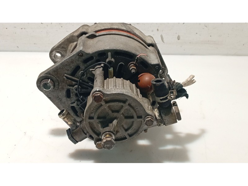 Recambio de alternador para nissan serena (c23) 2.3 d referencia OEM IAM   