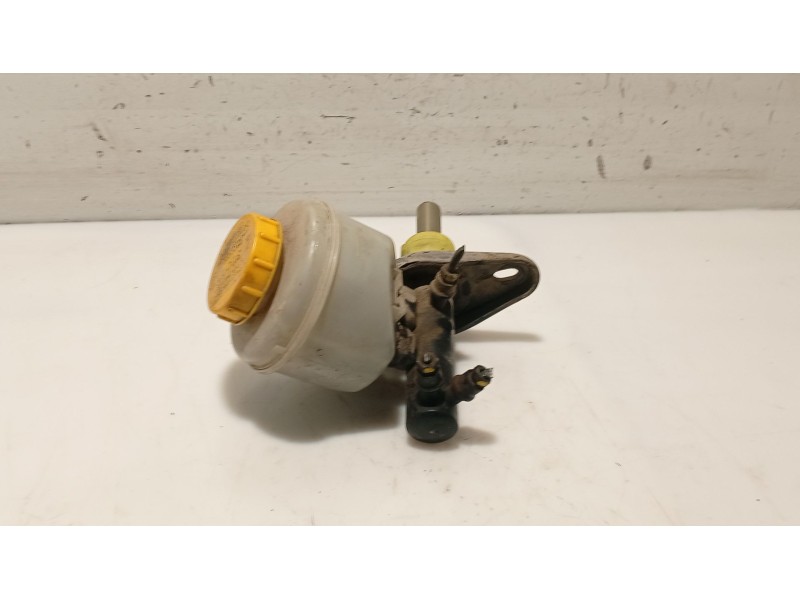 Recambio de bomba freno para nissan serena (c23) 2.3 d referencia OEM IAM   