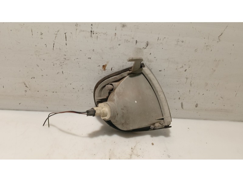 Recambio de piloto delantero izquierdo para nissan serena (c23) 2.3 d referencia OEM IAM   