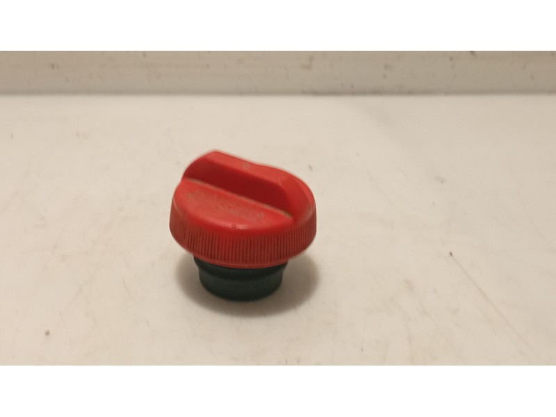 Recambio de tapon combustible para nissan serena (c23) 2.3 d referencia OEM IAM   