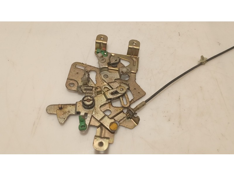 Recambio de cerradura puerta trasera derecha para nissan serena (c23) 2.3 d referencia OEM IAM   