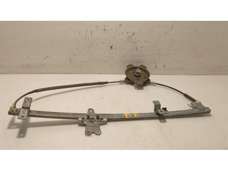 Recambio de elevalunas delantero derecho para nissan serena (c23) 2.3 d referencia OEM IAM   