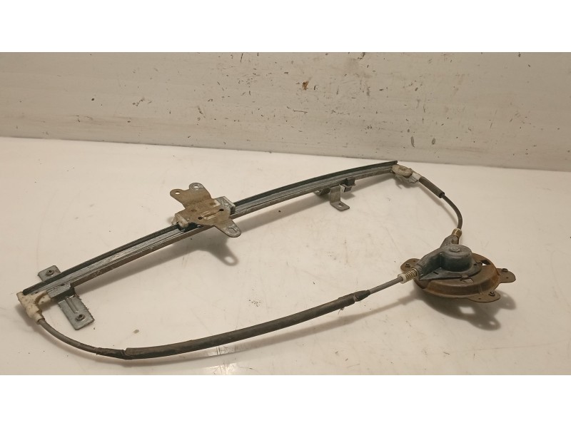 Recambio de elevalunas delantero derecho para nissan serena (c23) 2.3 d referencia OEM IAM   