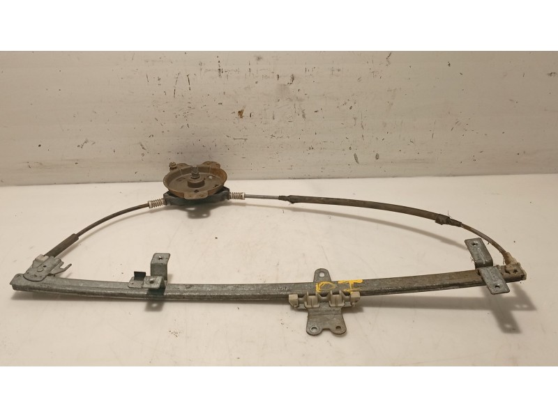 Recambio de elevalunas delantero izquierdo para nissan serena (c23) 2.3 d referencia OEM IAM   