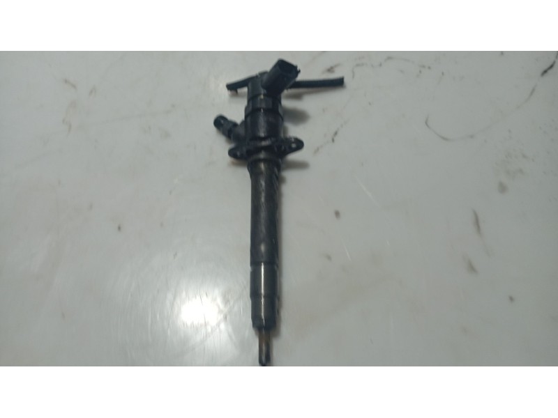 Recambio de inyector para volvo s80 i (184) 2.4 d referencia OEM IAM 8602667  