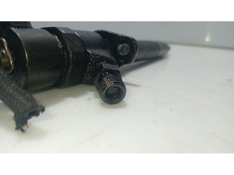 Recambio de inyector para volvo s80 i (184) 2.4 d referencia OEM IAM 8602667  