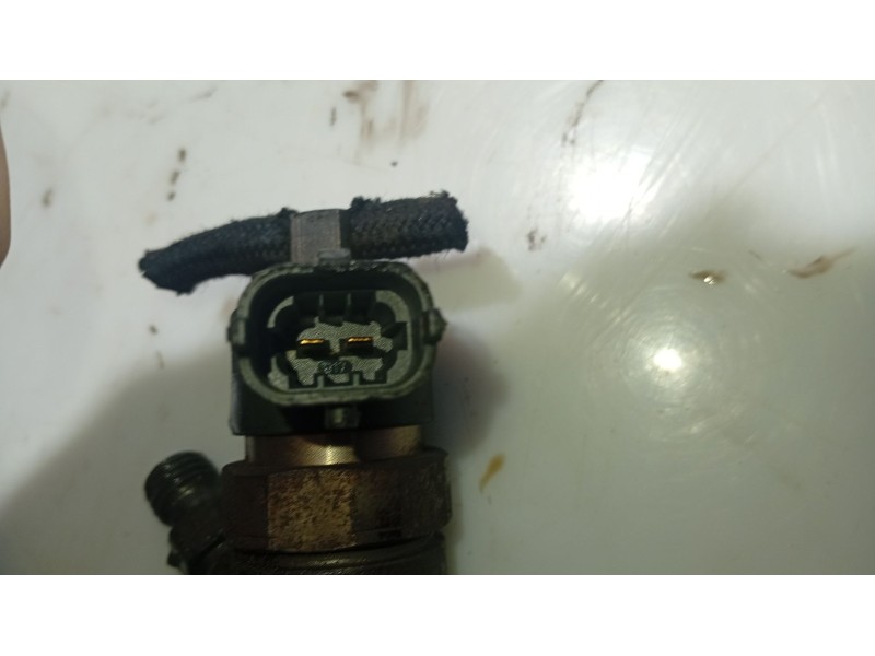 Recambio de inyector para volvo s80 i (184) 2.4 d referencia OEM IAM 8602667  