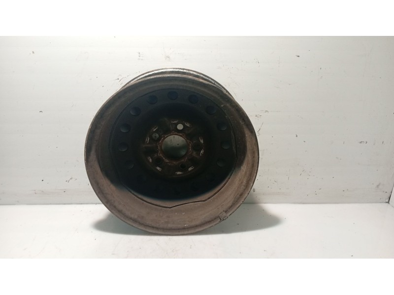 Recambio de llanta para nissan serena (c23) 2.3 d referencia OEM IAM   