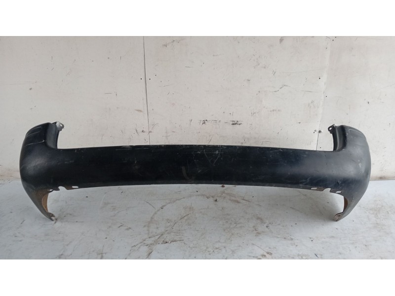 Recambio de paragolpes trasero para nissan serena (c23) 2.3 d referencia OEM IAM   