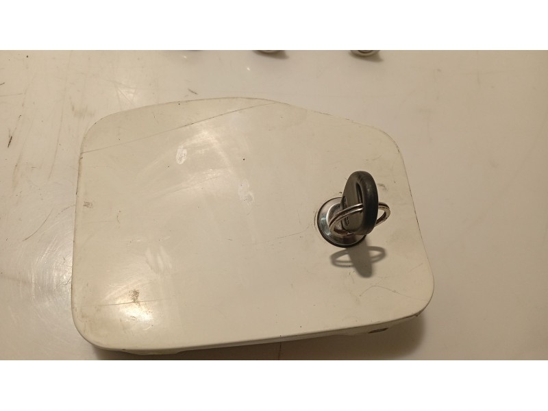 Recambio de tapa combustible para nissan serena (c23) 2.3 d referencia OEM IAM   