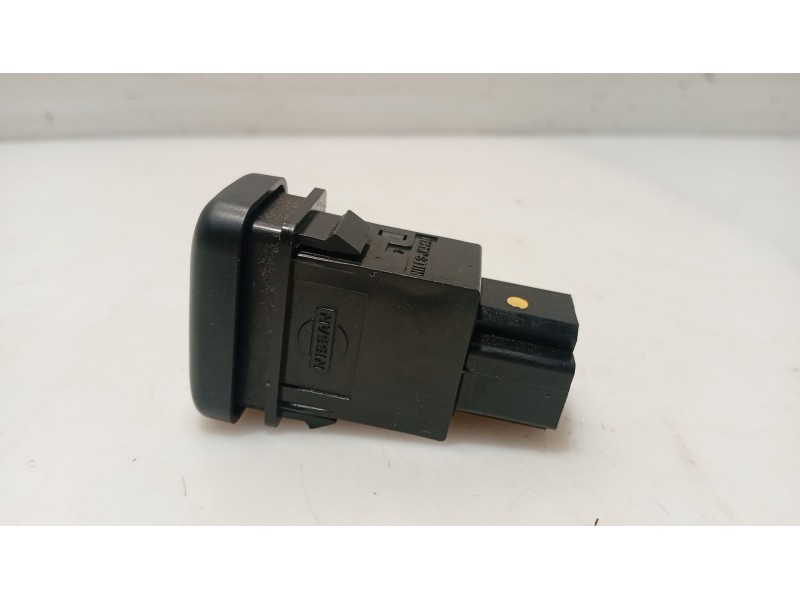 Recambio de interruptor para nissan serena (c23) 2.3 d referencia OEM IAM   