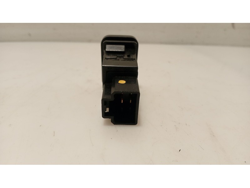 Recambio de interruptor para nissan serena (c23) 2.3 d referencia OEM IAM   
