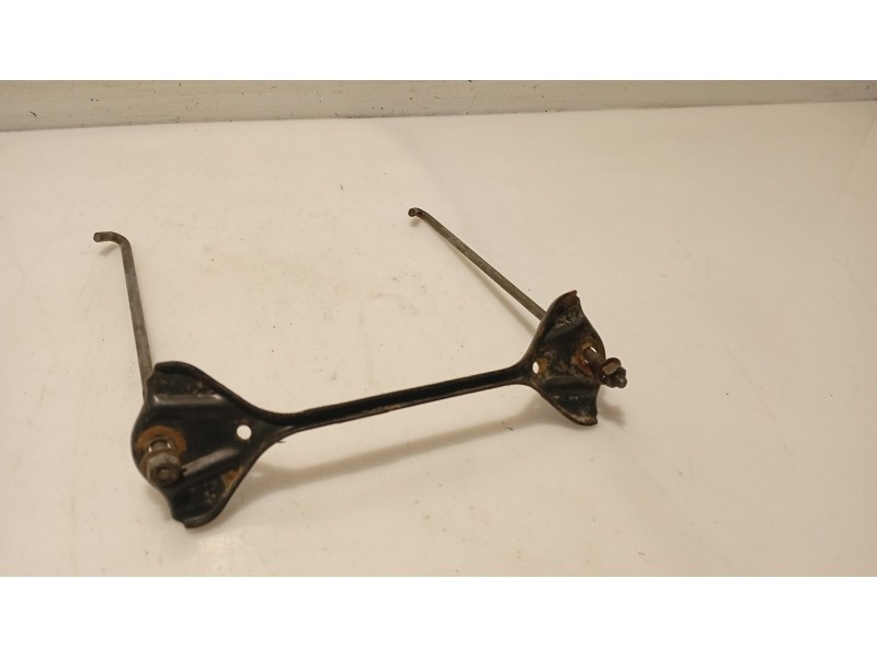 Recambio de soporte para nissan serena (c23) 2.3 d referencia OEM IAM   