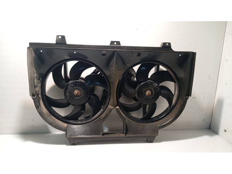 Recambio de electroventilador para nissan serena (c23) 2.3 d referencia OEM IAM   