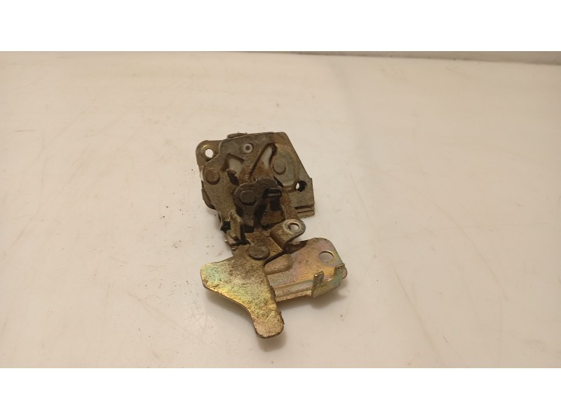 Recambio de cerradura puerta lateral derecha para nissan serena (c23) 2.3 d referencia OEM IAM   