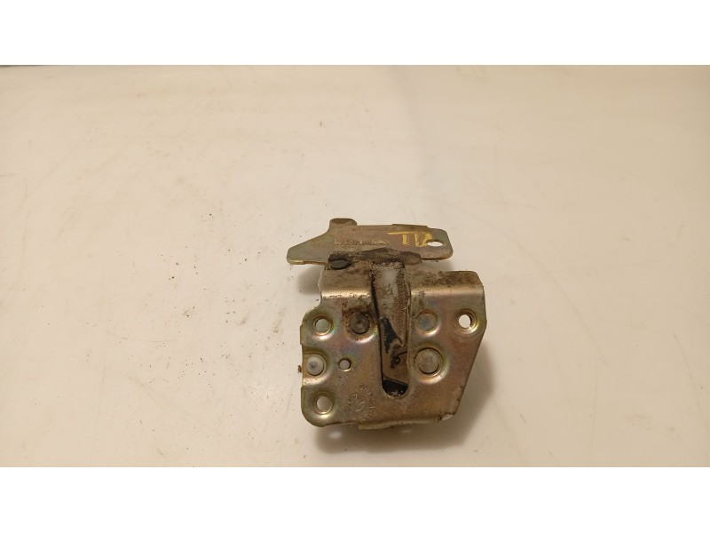 Recambio de cerradura puerta lateral derecha para nissan serena (c23) 2.3 d referencia OEM IAM   