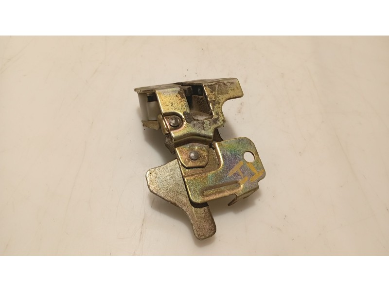 Recambio de cerradura puerta lateral izquierda para nissan serena (c23) 2.3 d referencia OEM IAM   