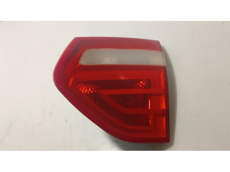 Recambio de piloto trasero derecho interior para citroën c4 picasso referencia OEM IAM 6351CC  