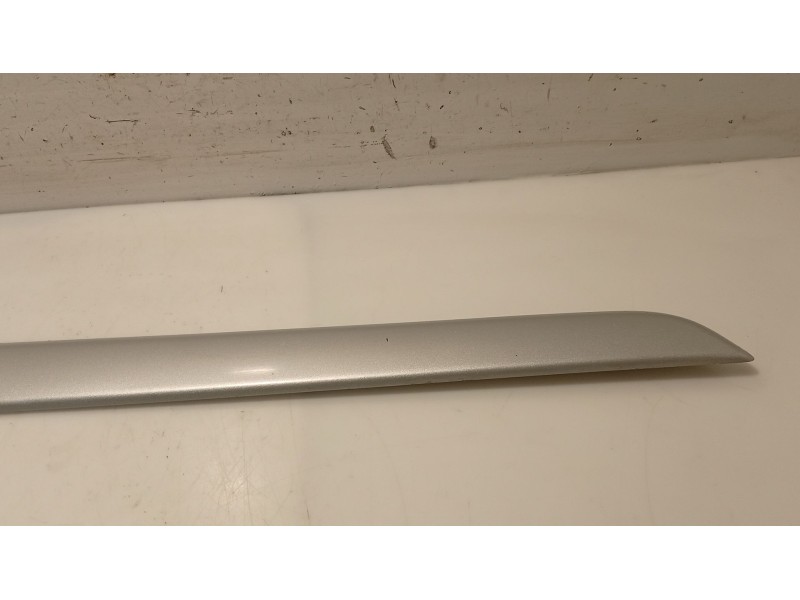 Recambio de moldura para citroën c4 picasso referencia OEM IAM   