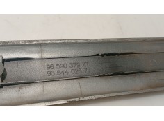 Recambio de moldura para citroën c4 picasso referencia OEM IAM    2