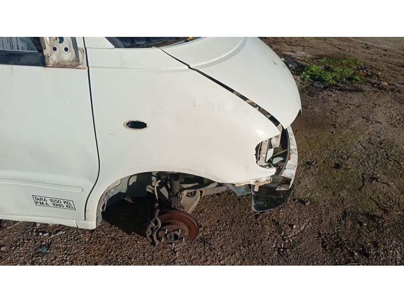 Recambio de aleta delantera derecha para nissan serena (c23) 2.3 d referencia OEM IAM   