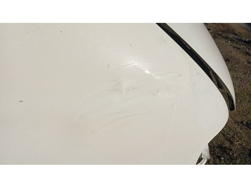 Recambio de aleta delantera derecha para nissan serena (c23) 2.3 d referencia OEM IAM   