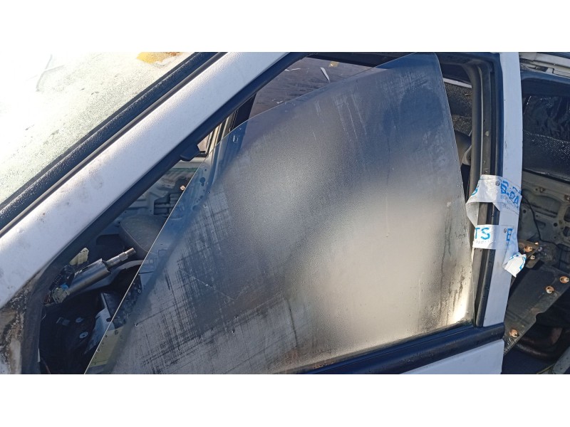 Recambio de luna delantera izquierda para nissan serena (c23) 2.3 d referencia OEM IAM   