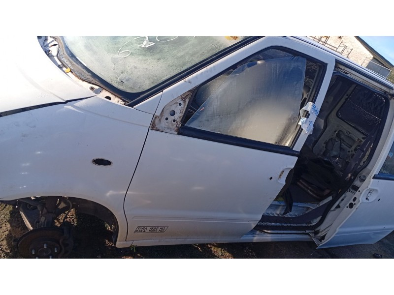 Recambio de puerta delantera izquierda para nissan serena (c23) 2.3 d referencia OEM IAM   