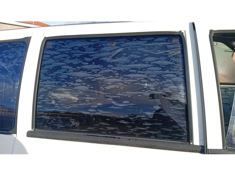 Recambio de luna lateral superior derecha para nissan serena (c23) 2.3 d referencia OEM IAM   