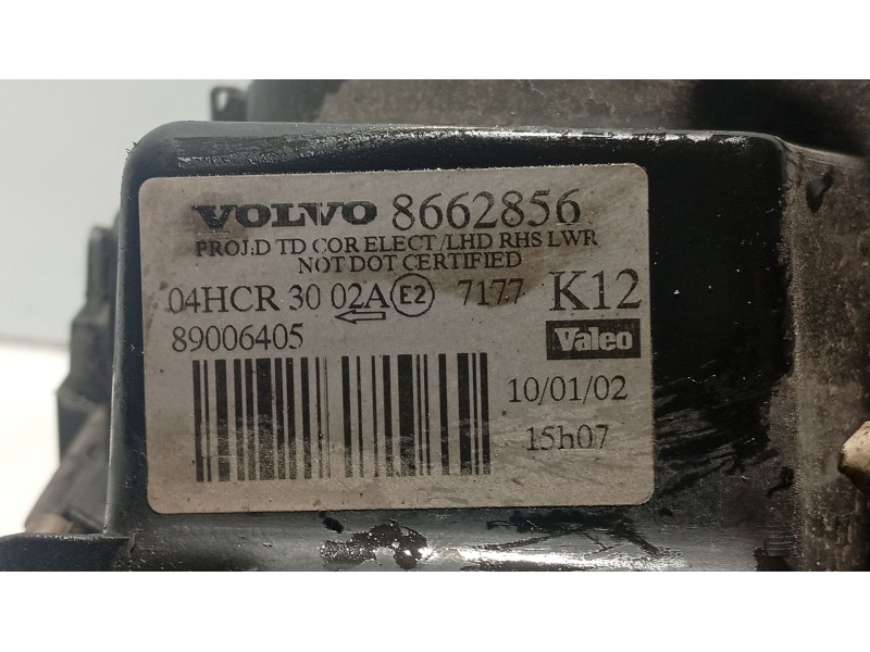 Recambio de faro derecho para volvo s80 i (184) 2.4 d referencia OEM IAM 8693556  