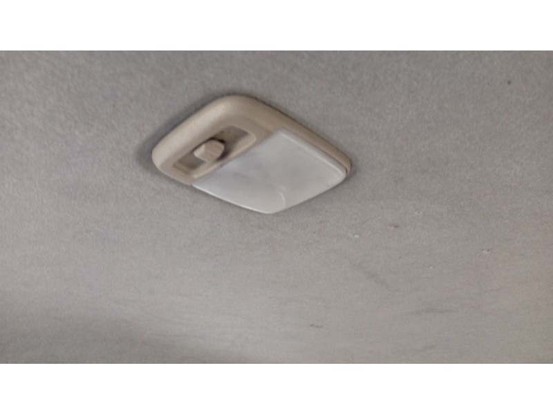 Recambio de luz interior para nissan serena (c23) 2.3 d referencia OEM IAM   