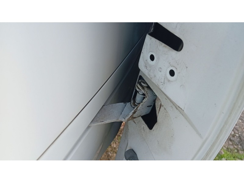 Recambio de soporte para nissan serena (c23) 2.3 d referencia OEM IAM   