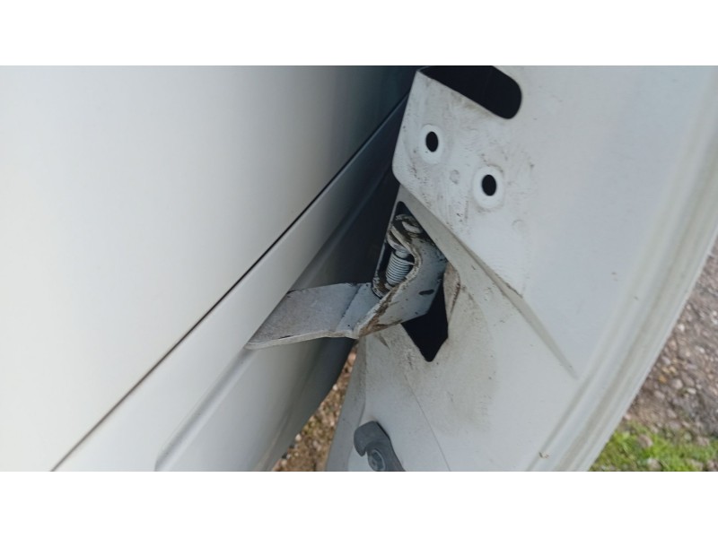 Recambio de soporte para nissan serena (c23) 2.3 d referencia OEM IAM   