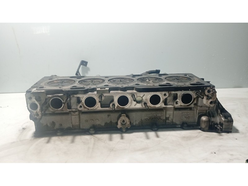 Recambio de culata para volvo s80 i (184) 2.4 d referencia OEM IAM 8251673  