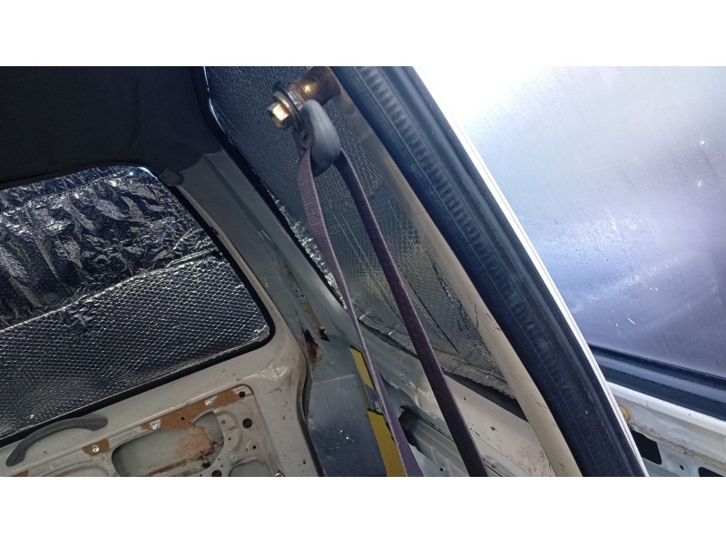 Recambio de cinturon seguridad trasero izquierdo para nissan serena (c23) 2.3 d referencia OEM IAM   