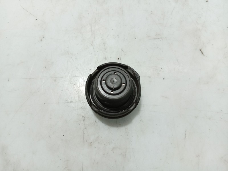 Recambio de tapon combustible para seat ibiza ii (6k1) 1.9 tdi referencia OEM IAM 1J0201550BF9B9  